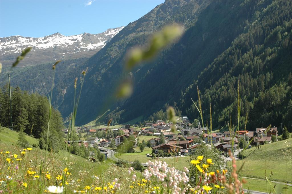 Hotel Laerchenhof Kaunertal Exterior photo