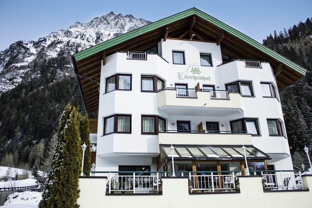 Hotel Laerchenhof Kaunertal Exterior photo